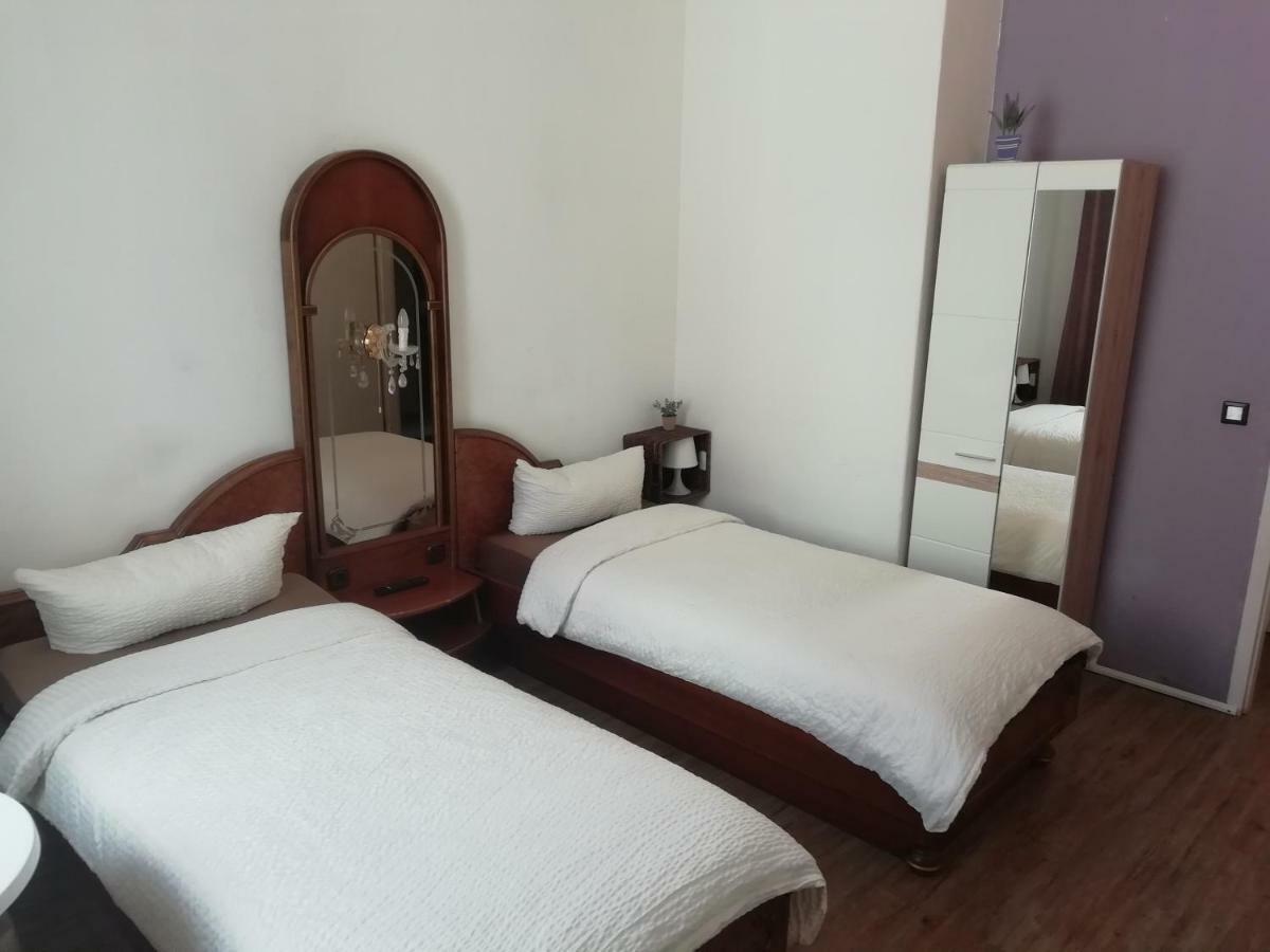 Fürth Hotel Five Seasons מראה חיצוני תמונה
